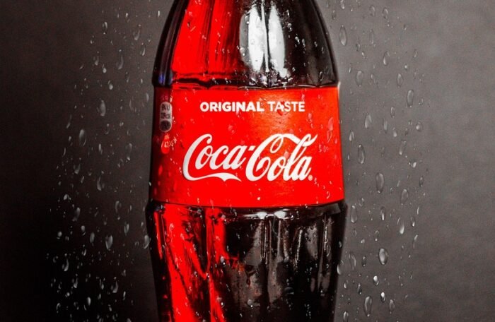 Cola